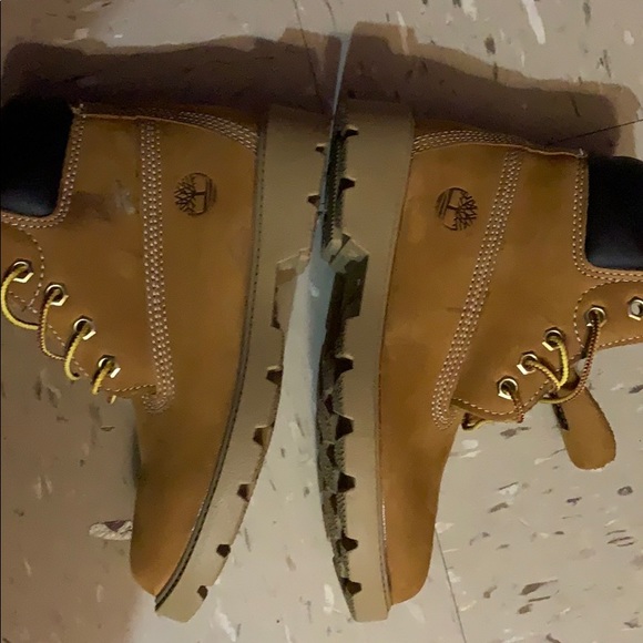 Kids boots - Picture 1 of 3